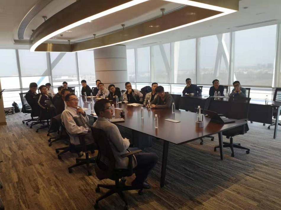 华锐公司与艾默生公司举行产品技术交流会(图1) 华锐公司与艾默生公司举行产品技术交流会(图1)